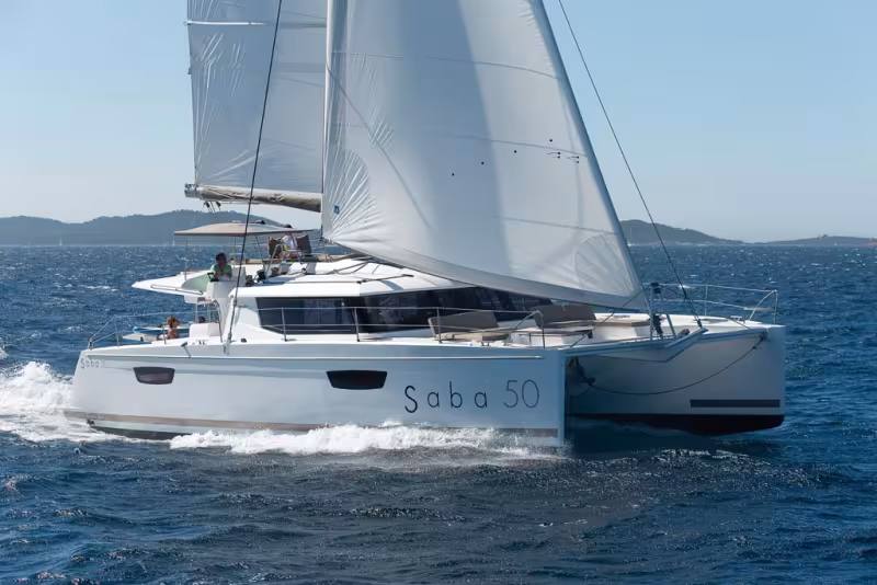 Les catamarans Fountaine Pajot Helia 44 et Saba 50 au Miami Boat Show 2015