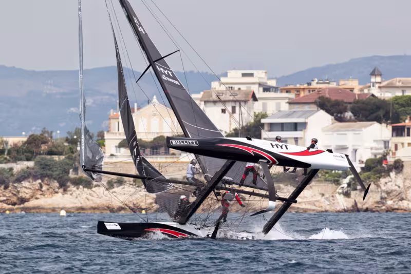 Catamarans GC32