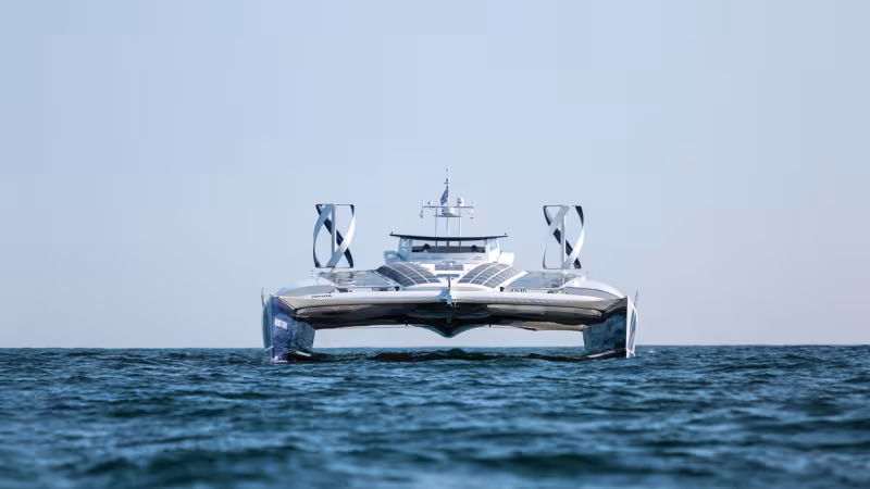 Energy Observer embarque toutes les innovations qui seront – peut-être – à bord de nos bateaux en 2025… 